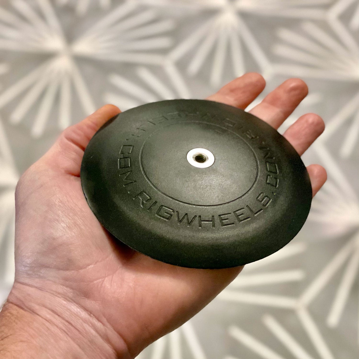 curved surface magnet